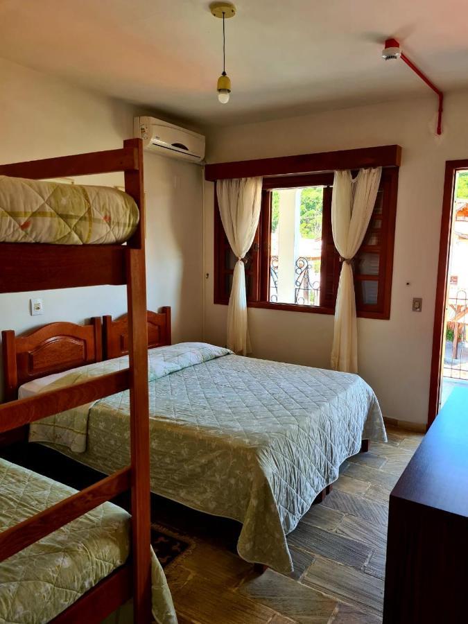 Bartholo Plaza Hotel 2*